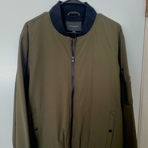 Banana Republic Motion Tech Bomber 